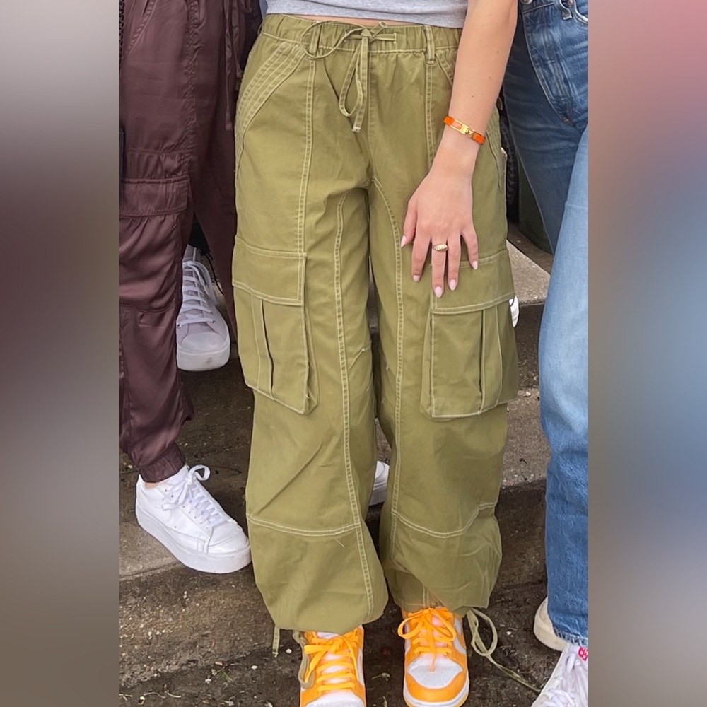 Zara Olive Cargo Pants
